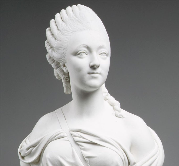 Madame Du Barry bust in biscuit porcelain