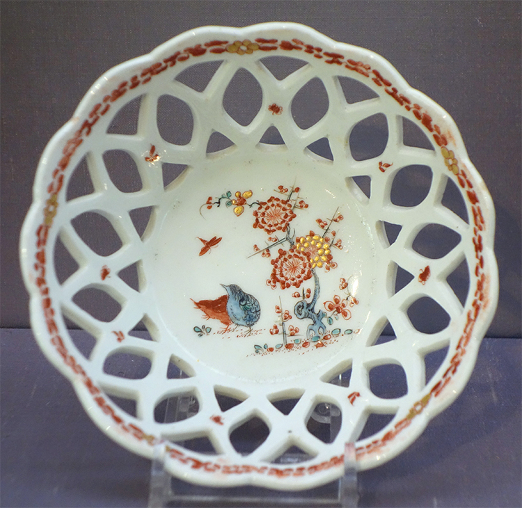 Porcelain is extremely difficult to make and can take years of practice and a lot of money for materials.