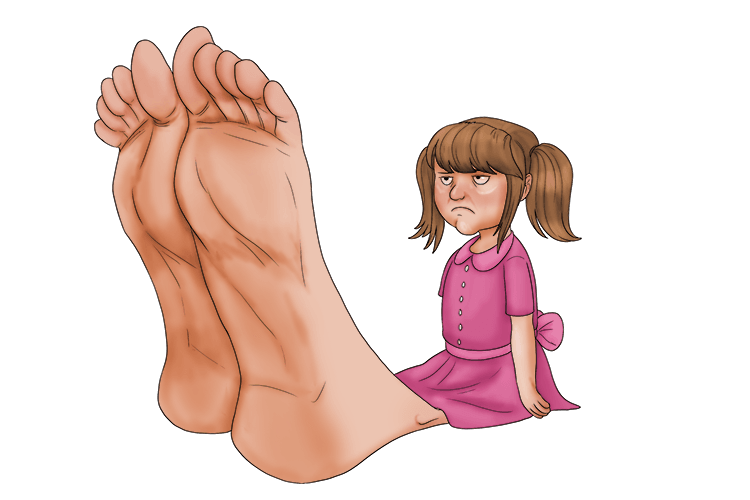 The girl's feet were huge. despite being so young (fille).